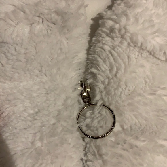 Girl’s Urban Planet/Kids Fluffy White Zip-Up hoodie - size L (14/16) - Picture 4 of 15